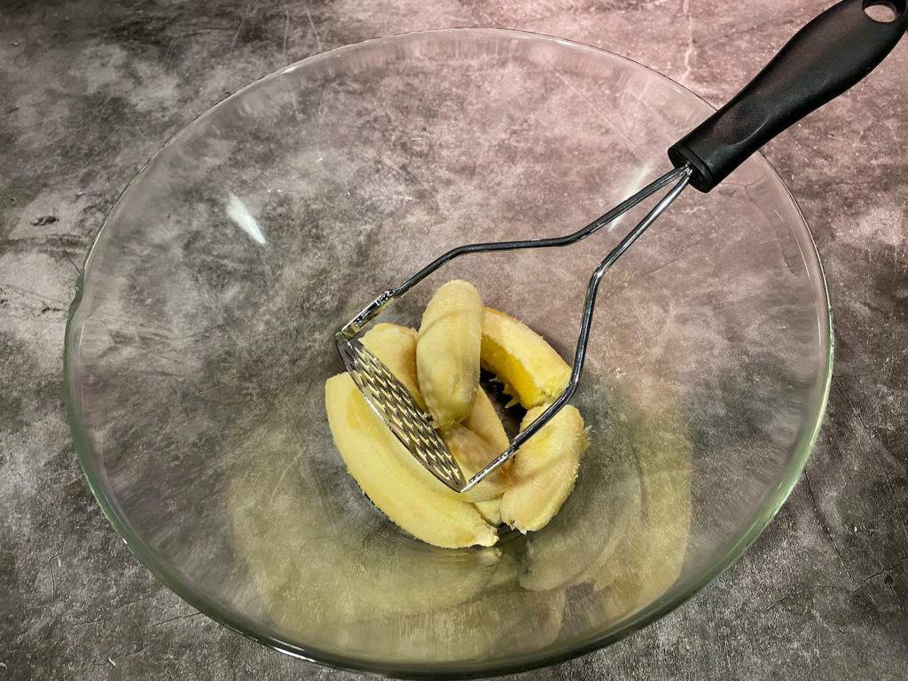 almond_flour_banana_muffin_recipe