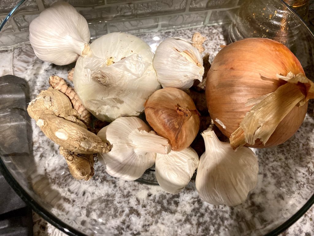 how to store onions and garlic