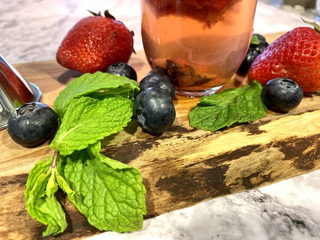 strawberries mint blue berries