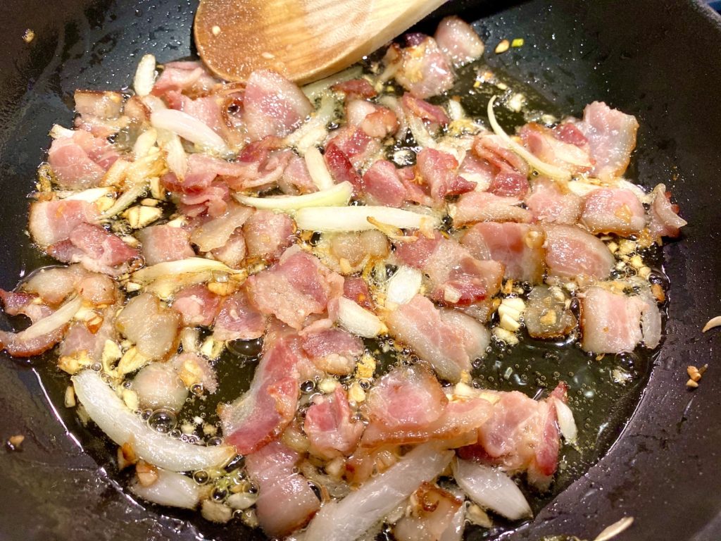 bacon balsamic roasted green beans