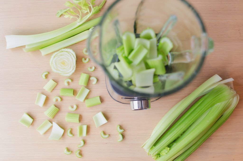 celery juice how to blender