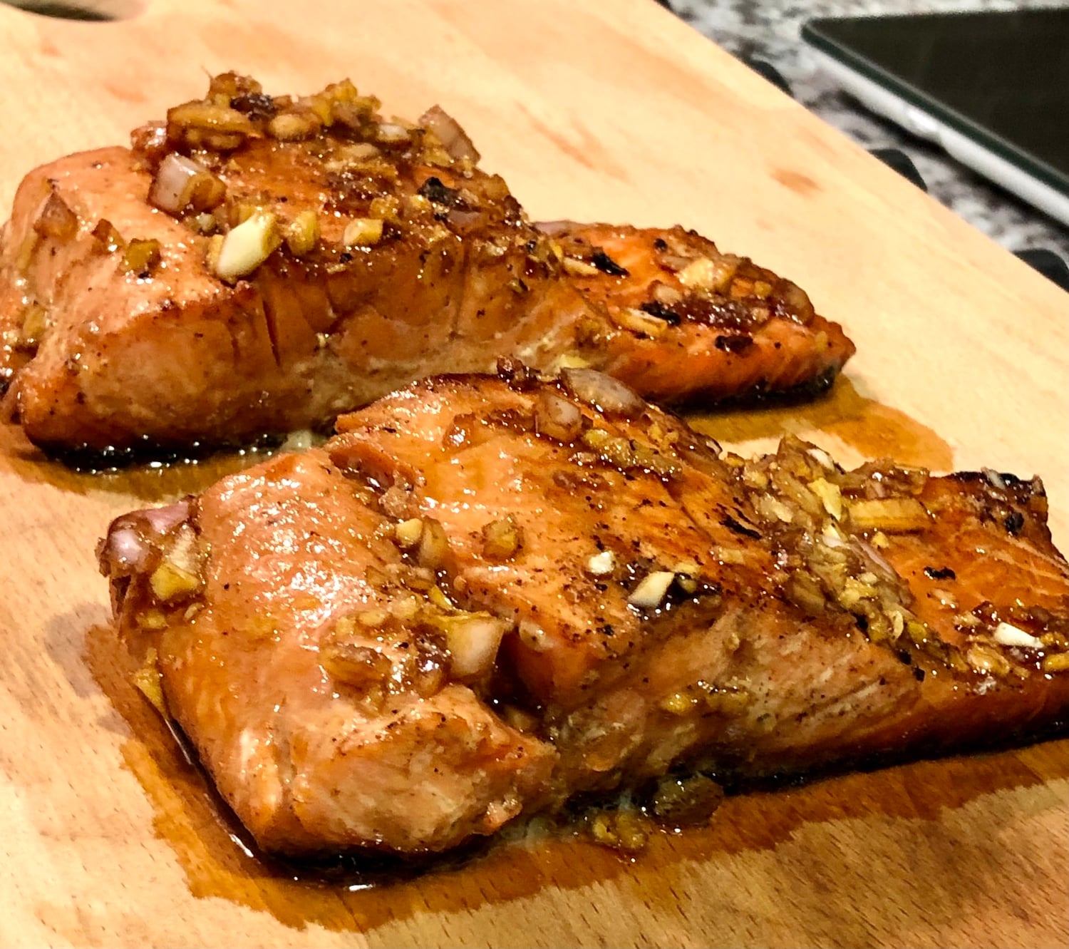 Pan Seared Honey Ginger Salmon Recipe Elicit Folio