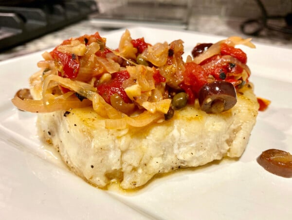 meditteranean-chilean-sea-bass-recipe-fast-easy-health-whole30-keto-elicit-folio