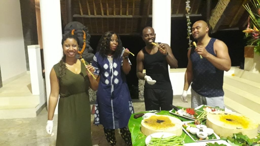 photo of people taking a cooking class at the Manipura estate