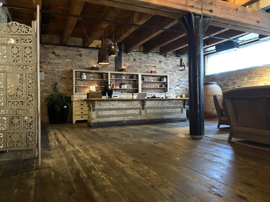 elicit folio best places to visit in chicago aire ancient baths