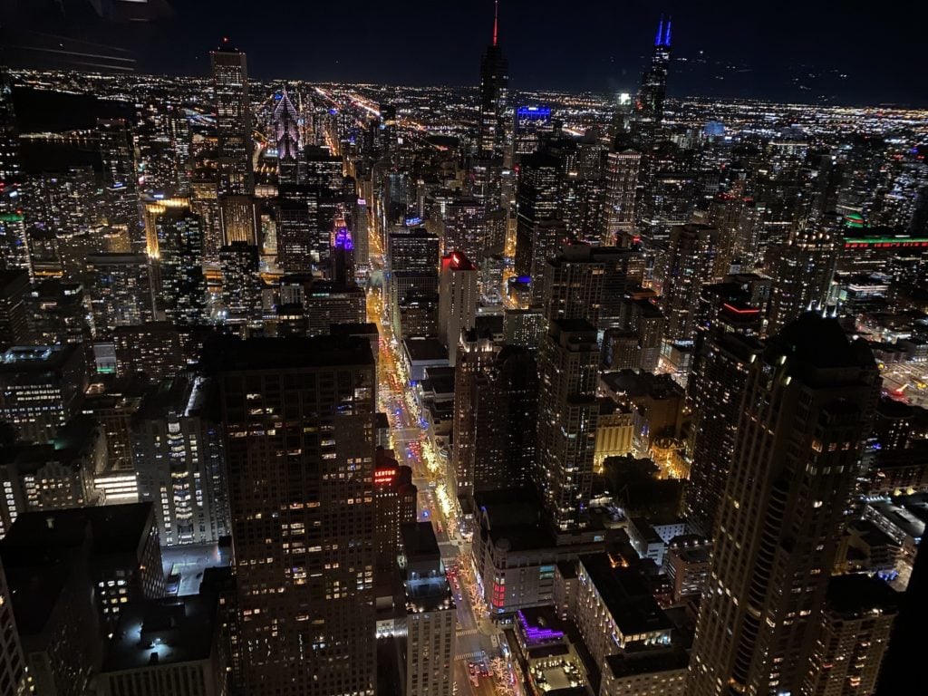 elicit folio best places to visit in chicago willis tower the tilt