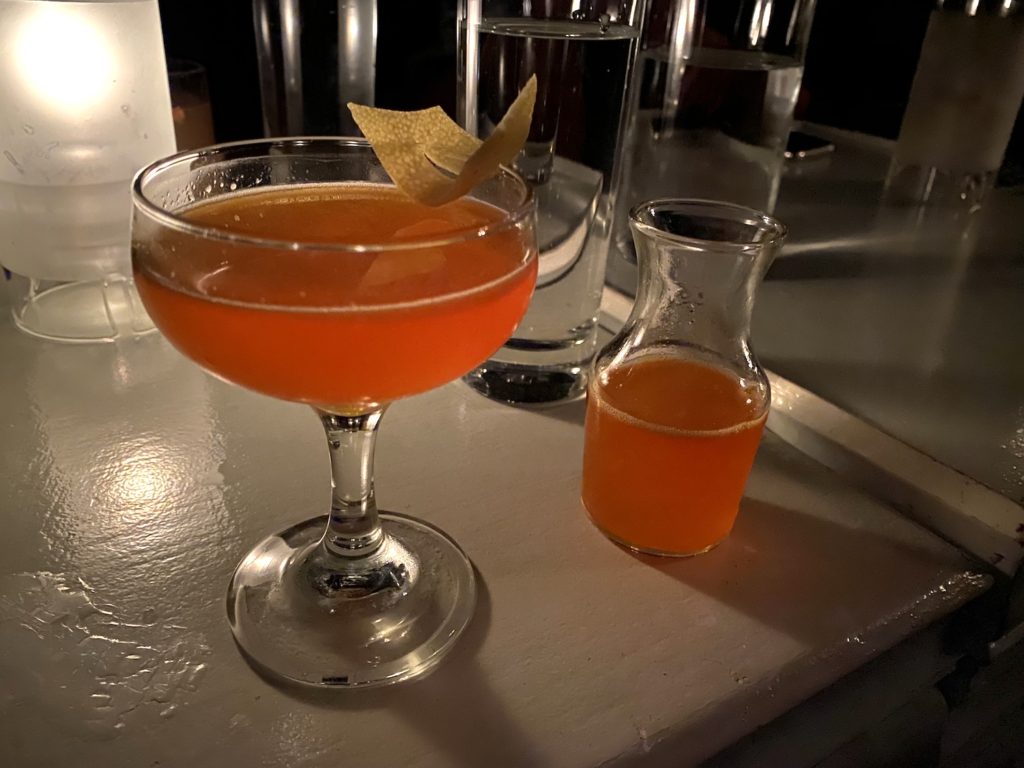 elicit folio best places to eat in chicago violet hour