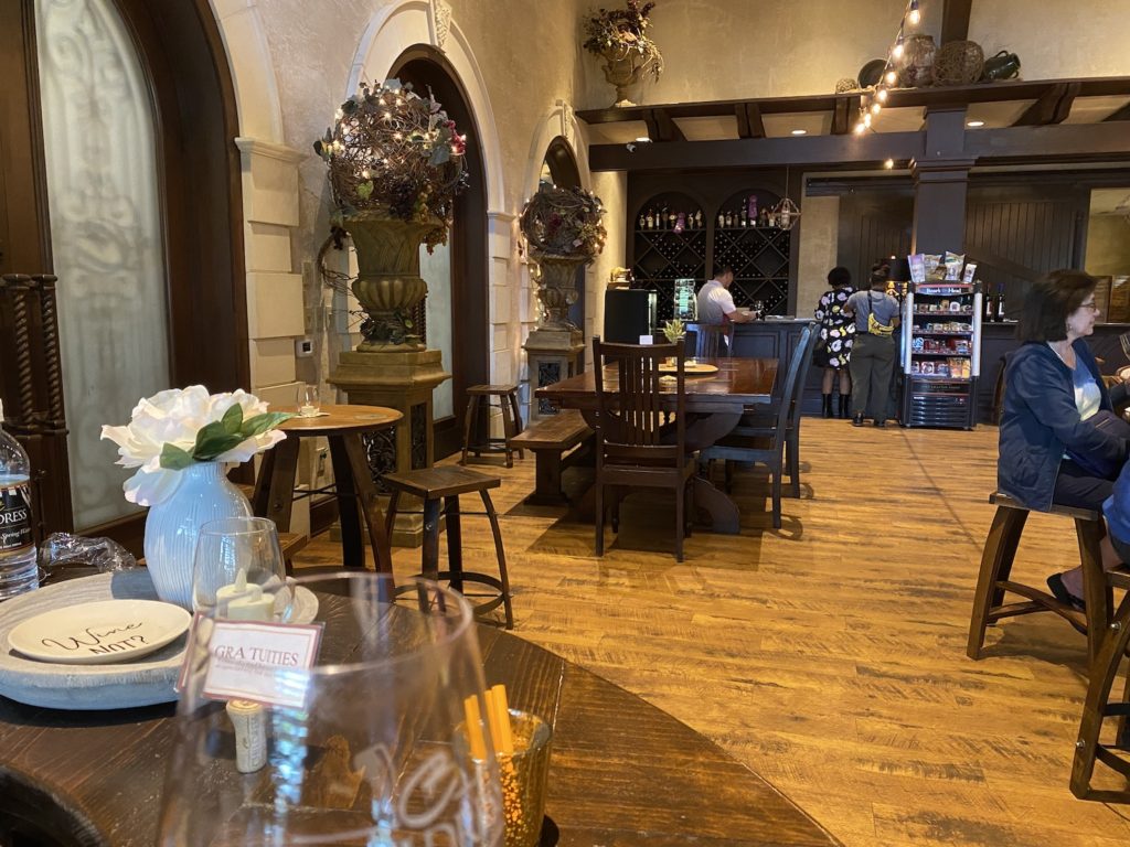 Childress Bistro Elicit Folio Vineyard Review