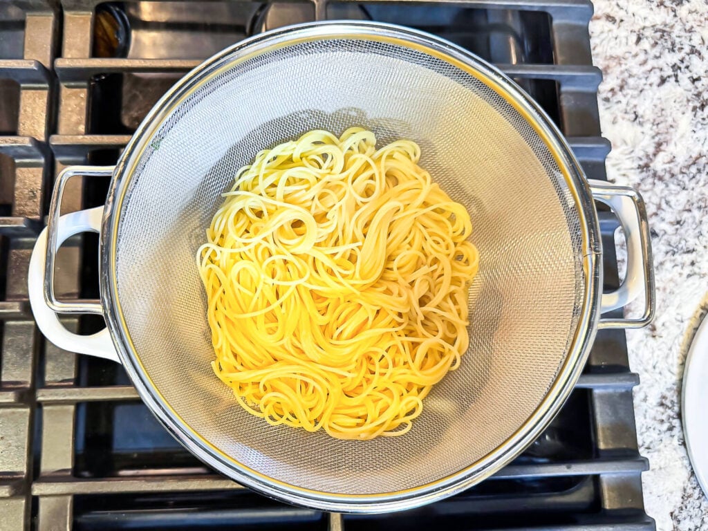 photo of drained noodles