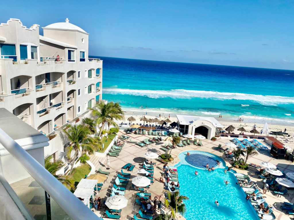 destination wedding planning tips