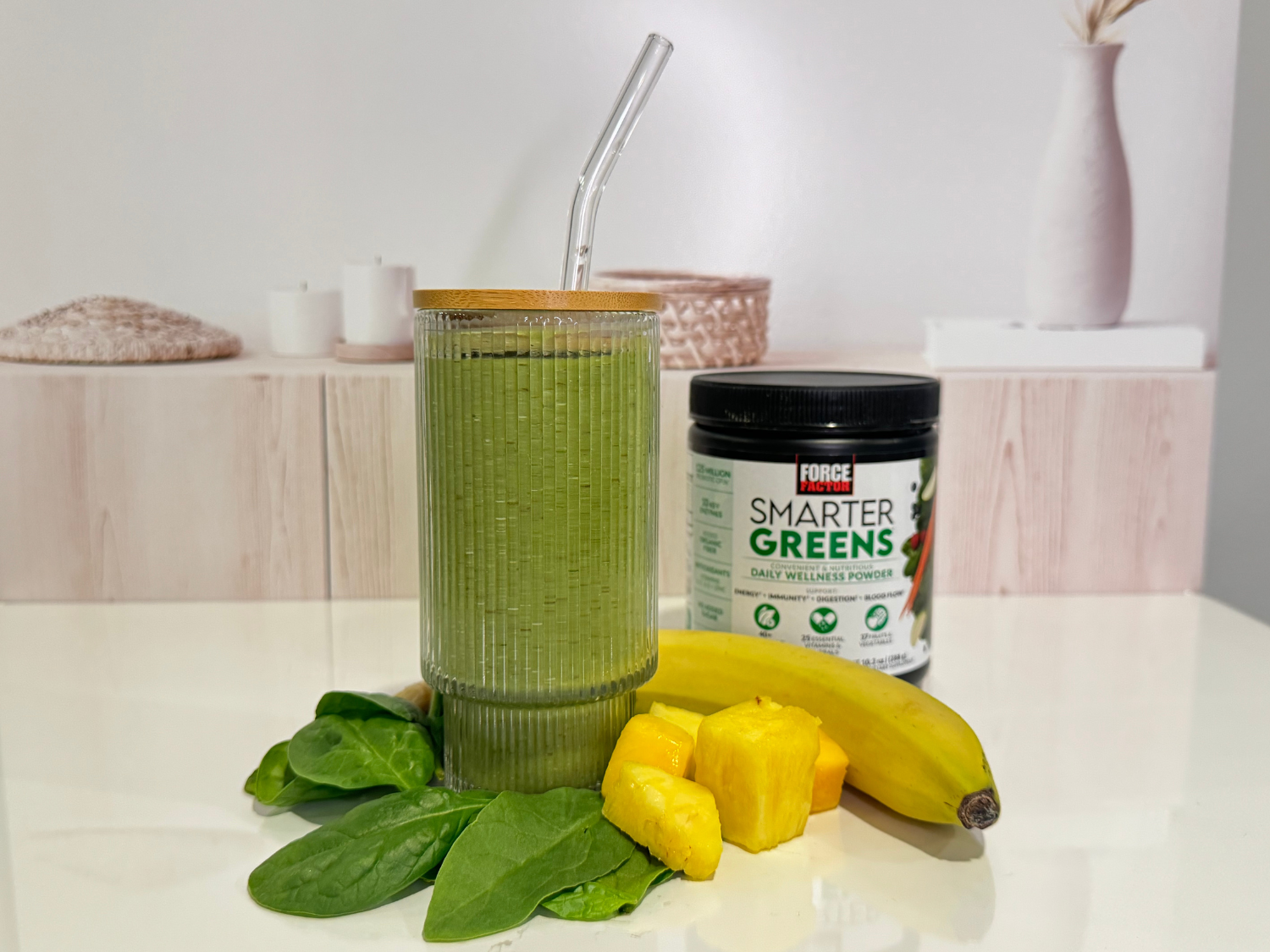 Photo of pineapple mango smoothie