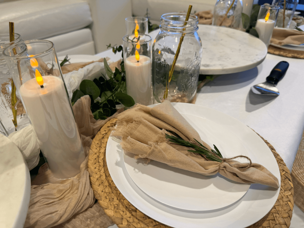 Photo of place settings for pizza party