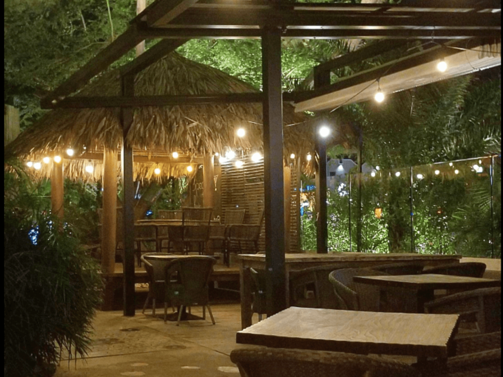 Bohemian restaurant in Aruba