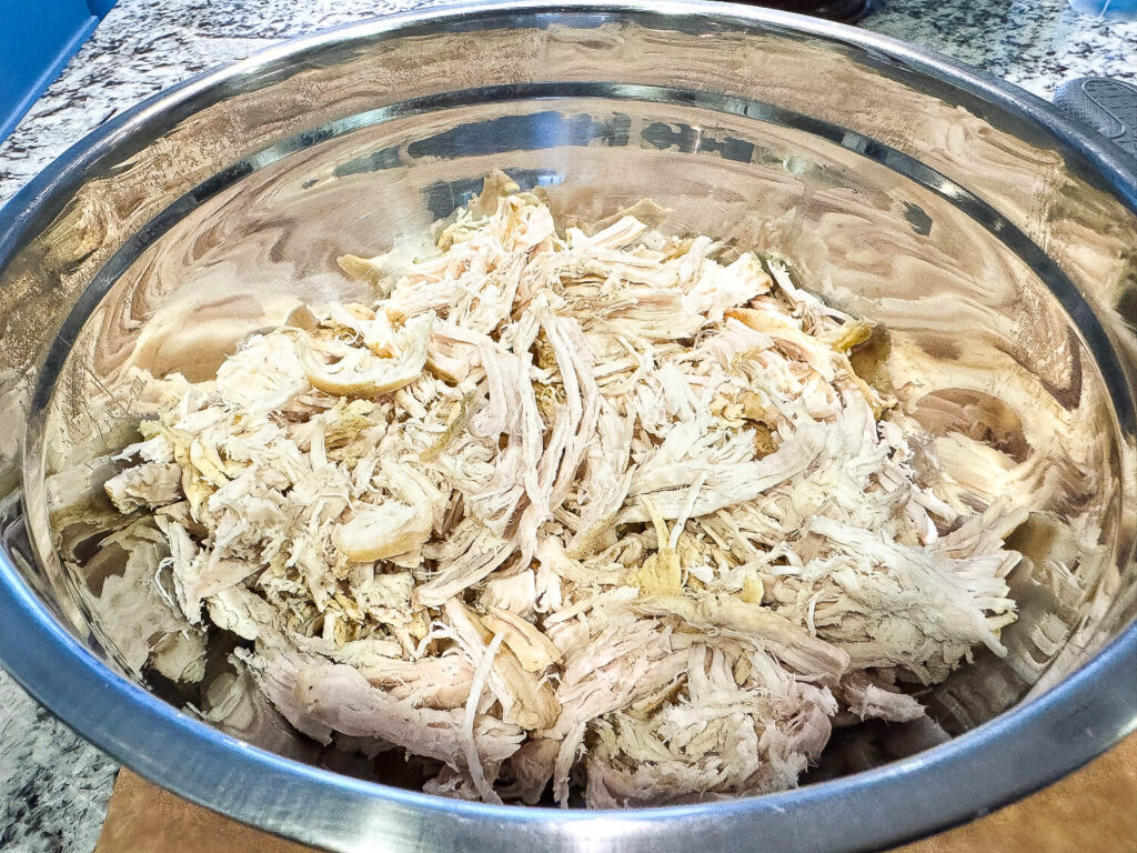 photo of shredded chicken
