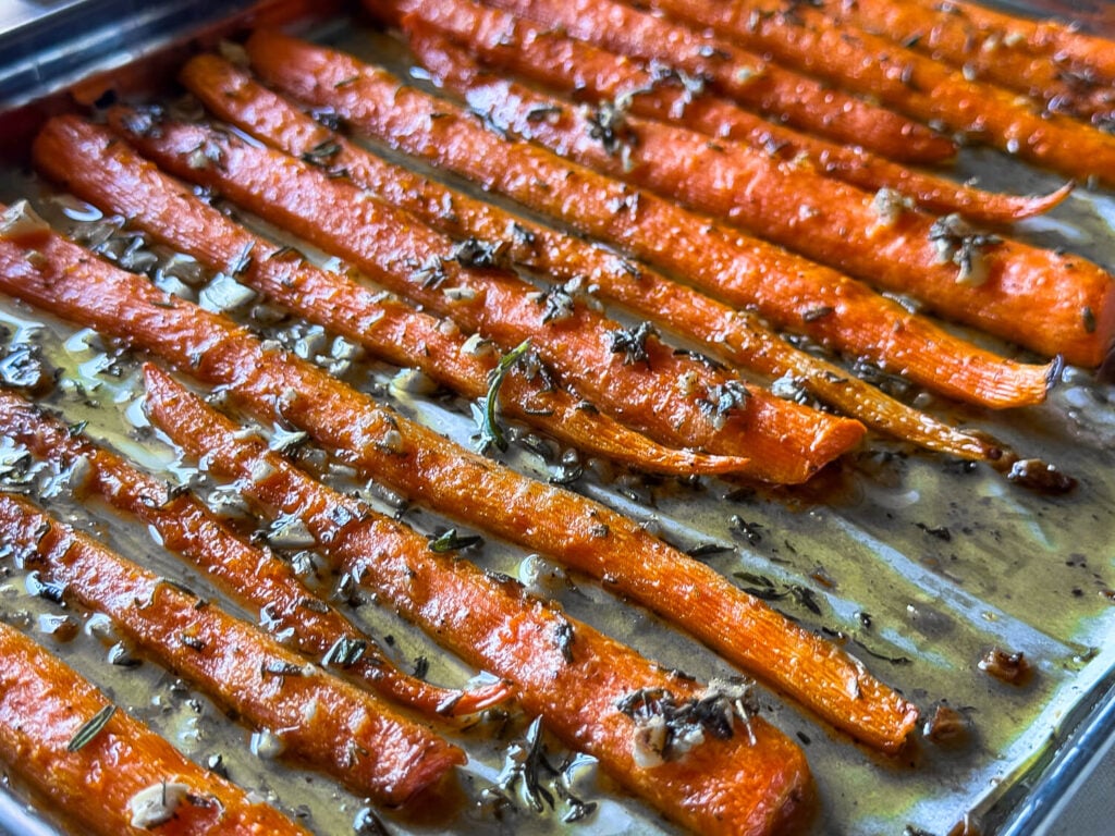 close up photo of honey roasted carrots
