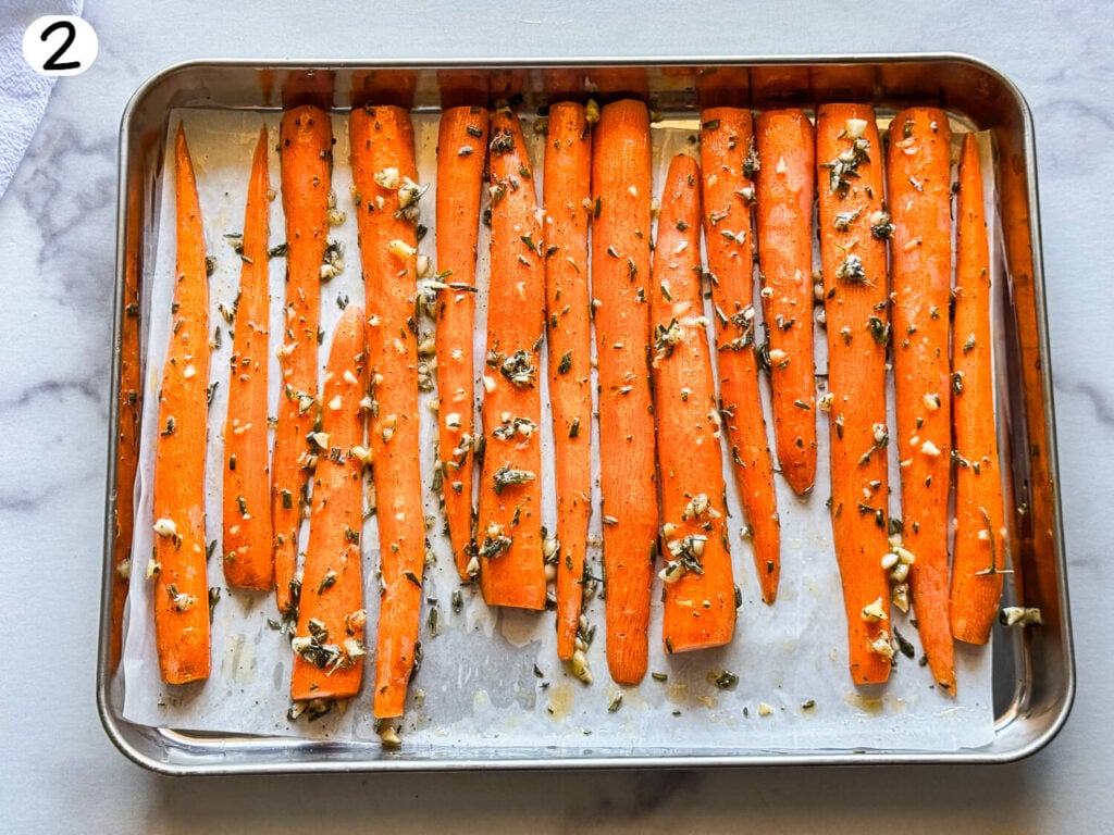 honey roasted carrots with garlic