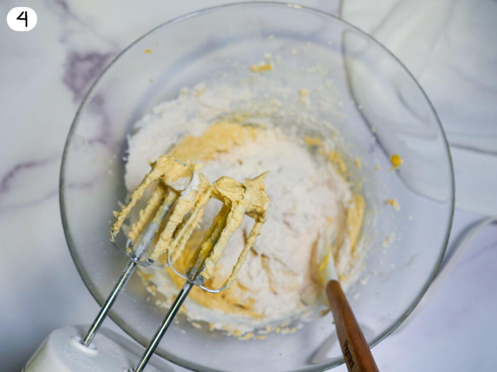 Apple Cider Muffins dry and wet ingredients