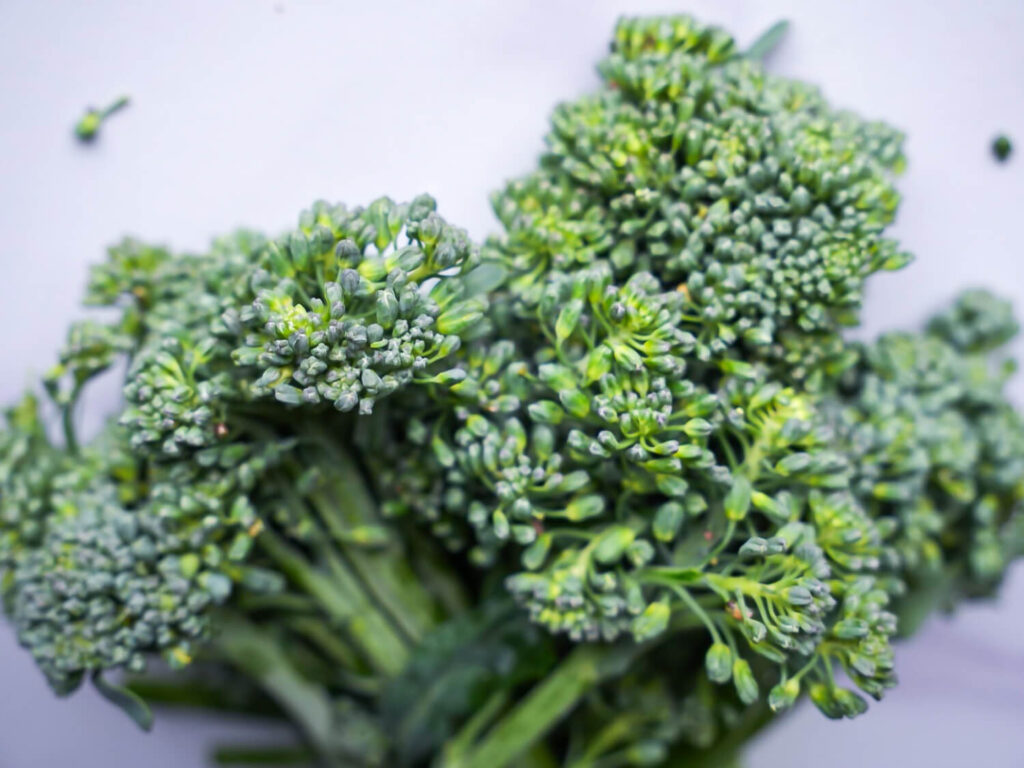 close up photo of raw Broccolini