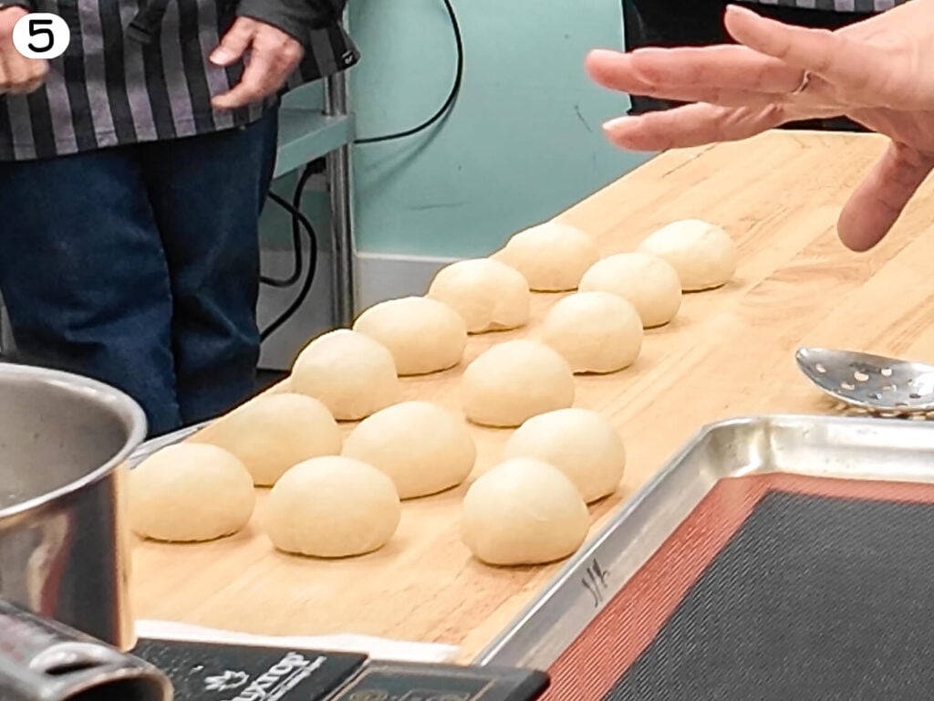 step 5 photo of buns all round and ready to boil