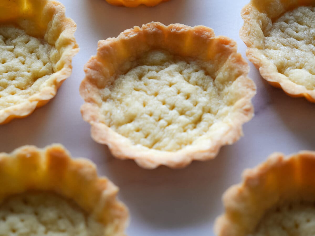 close up photo of a Pâte Sucrée tart crust