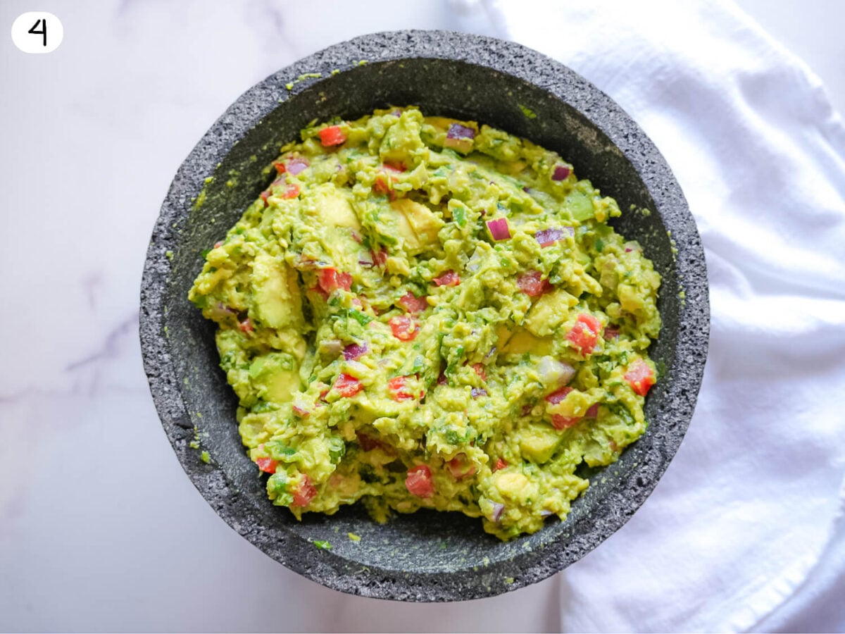 step 4 photo showing final mix of Guacamole