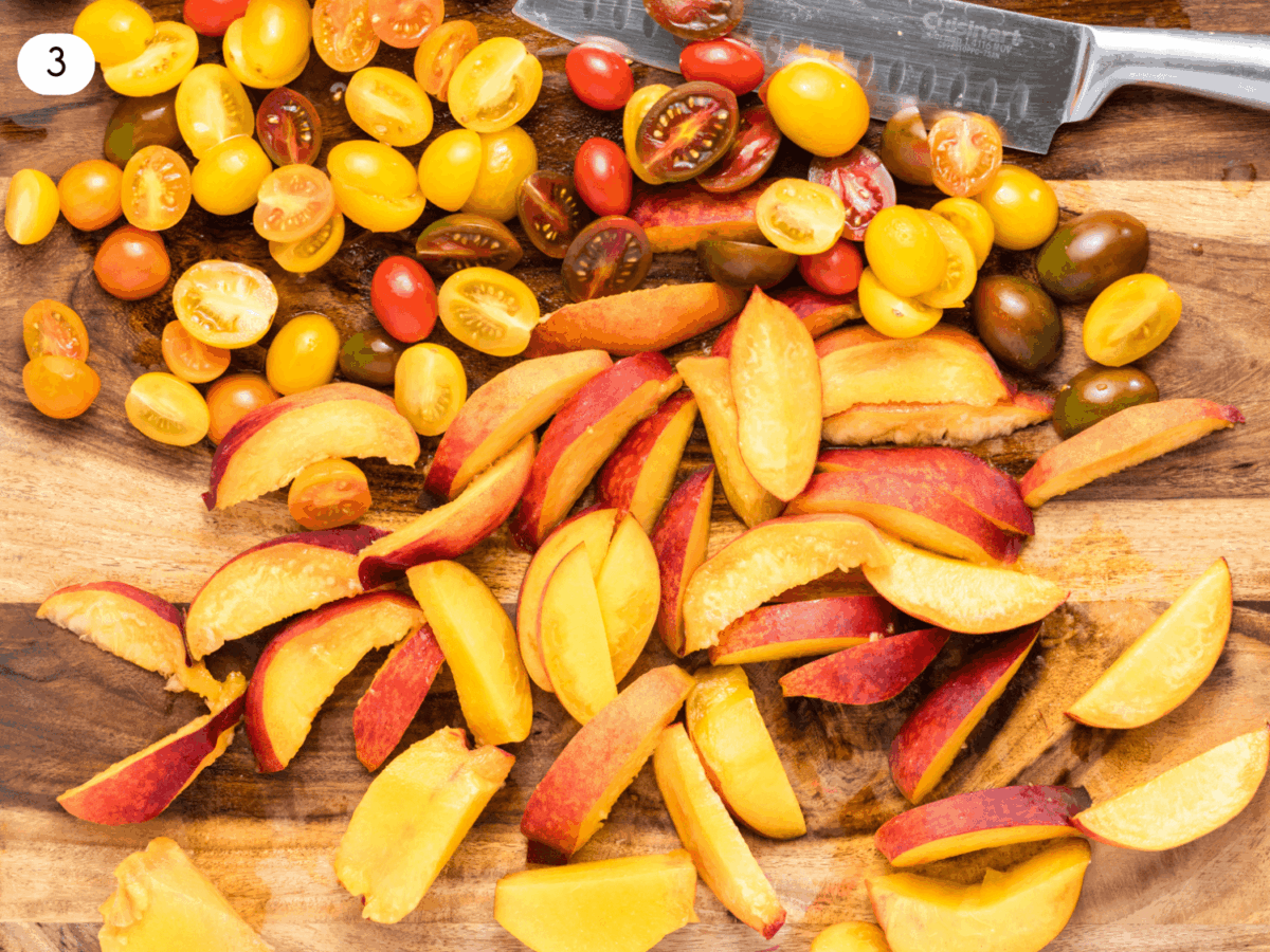step three photo showing sliced peaches and tomatoes
