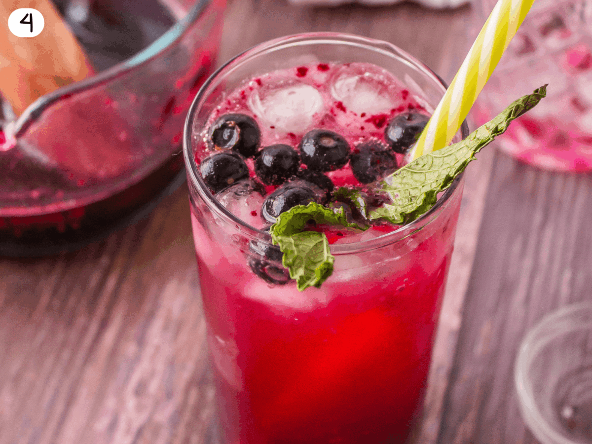 step 4 photo showing a finished blueberry mojito